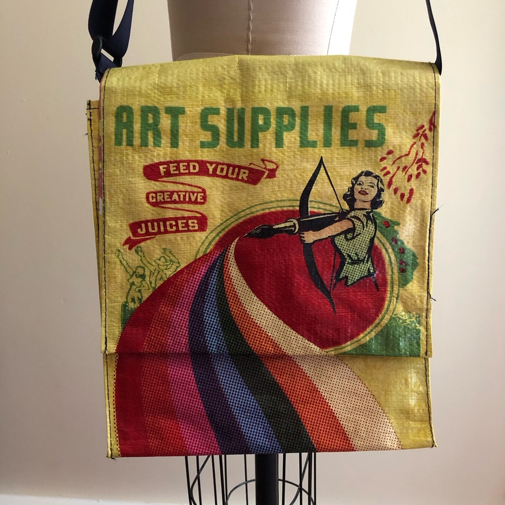 Blue Q Art Supplies Retro Messenger Bag
